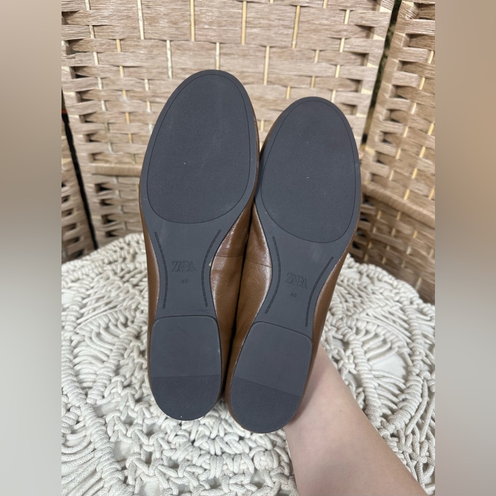 NWOT Zara Leather Ballet Flats With Crossed Elastic Straps - Size 40 (9-9.5) - Picture 7 of 8